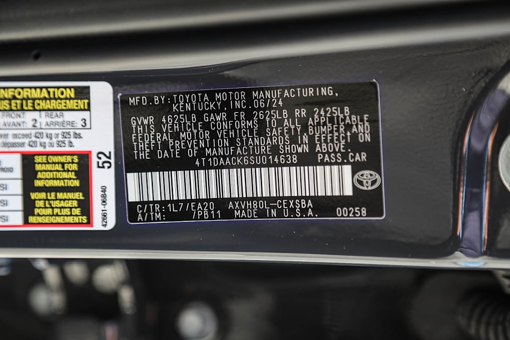 Thumbnail: 2025 Toyota Camry - 17