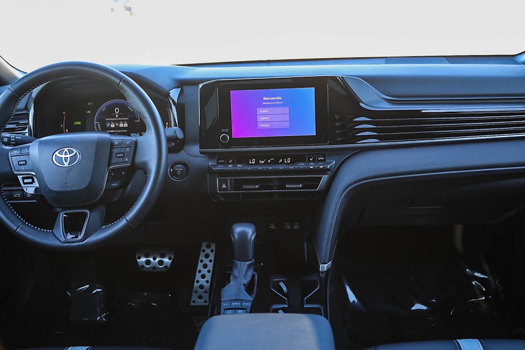 Thumbnail: 2025 Toyota Camry - 8