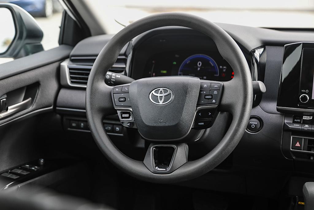 Thumbnail: 2026 Toyota Camry - 12