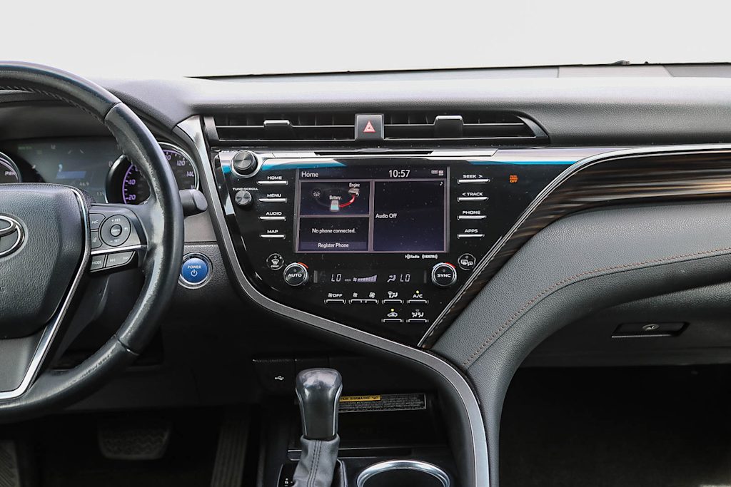 Thumbnail: 2020 Toyota Camry - 9