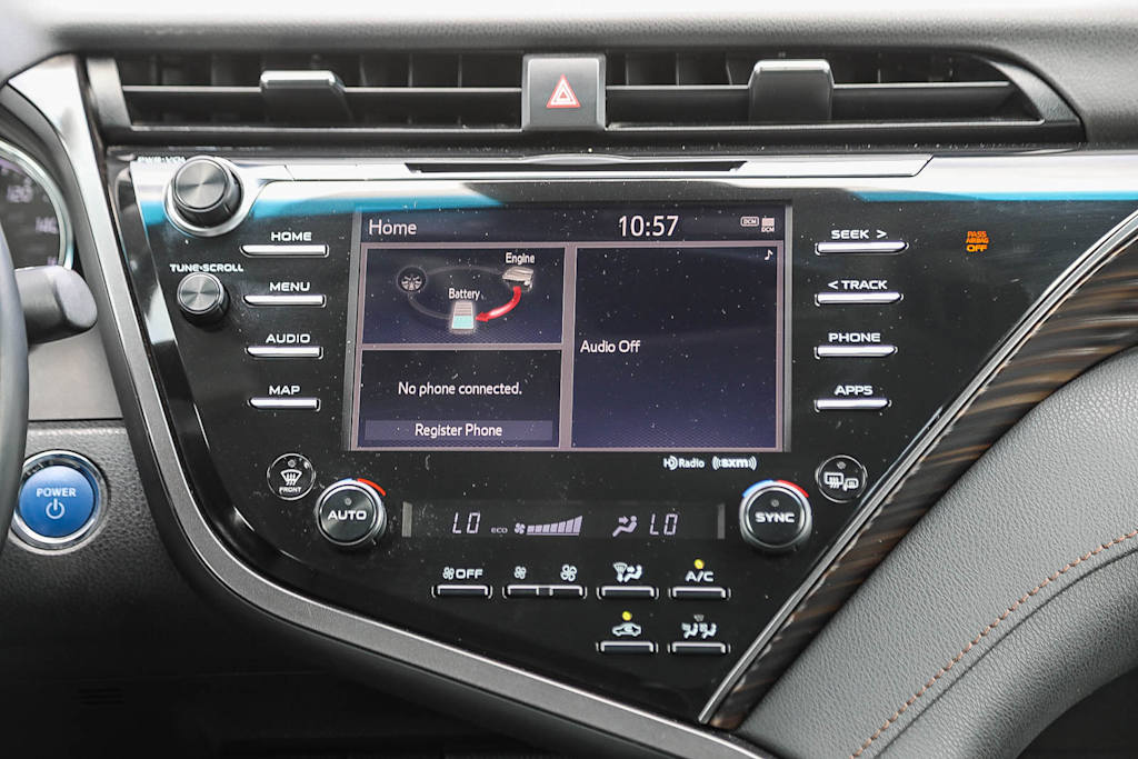 Thumbnail: 2020 Toyota Camry - 14
