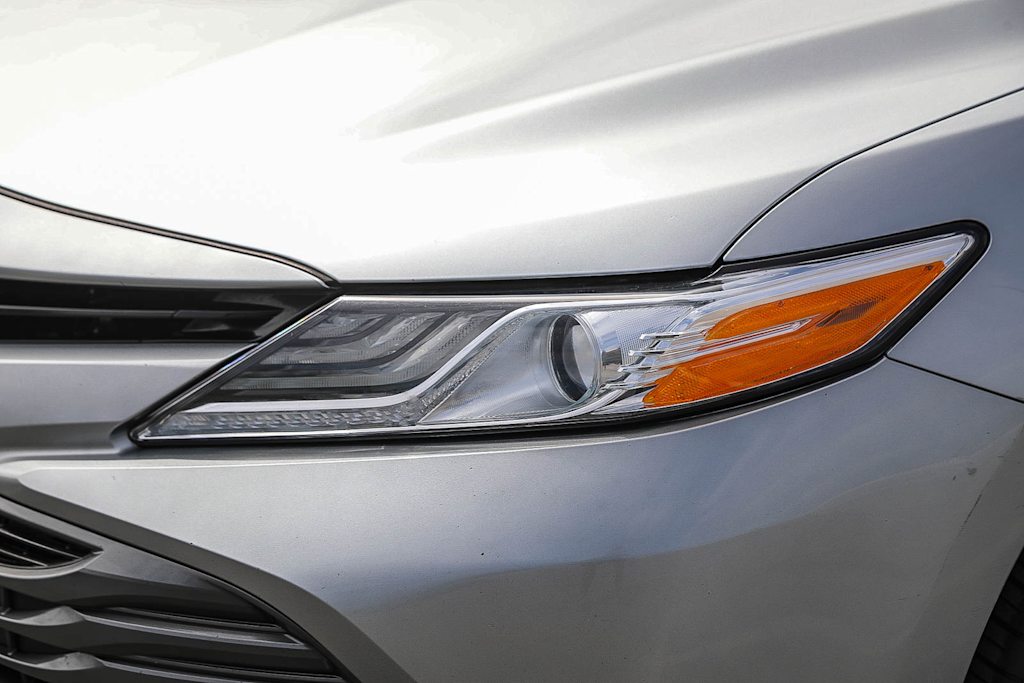 Thumbnail: 2020 Toyota Camry - 20