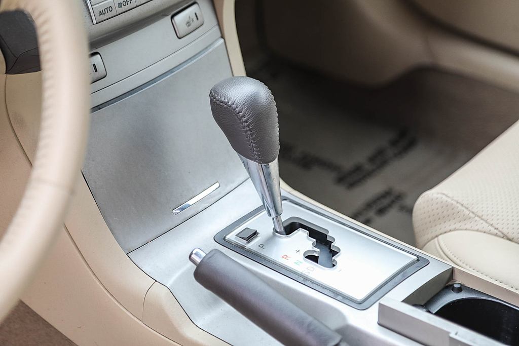 Thumbnail: 2008 Toyota Camry Solara - 15