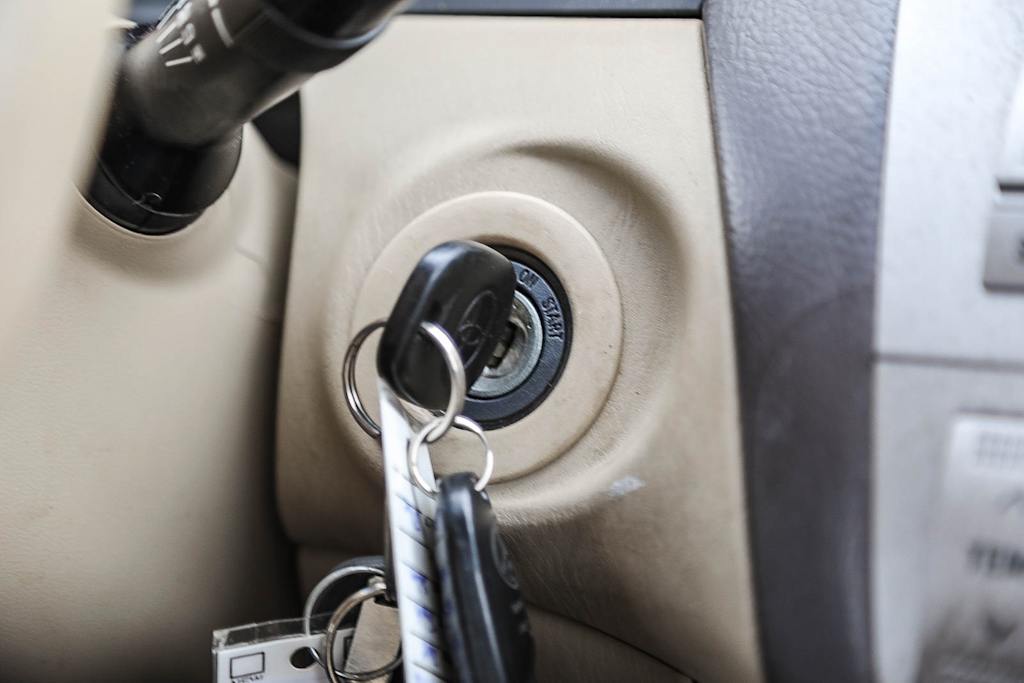 Thumbnail: 2008 Toyota Camry Solara - 25