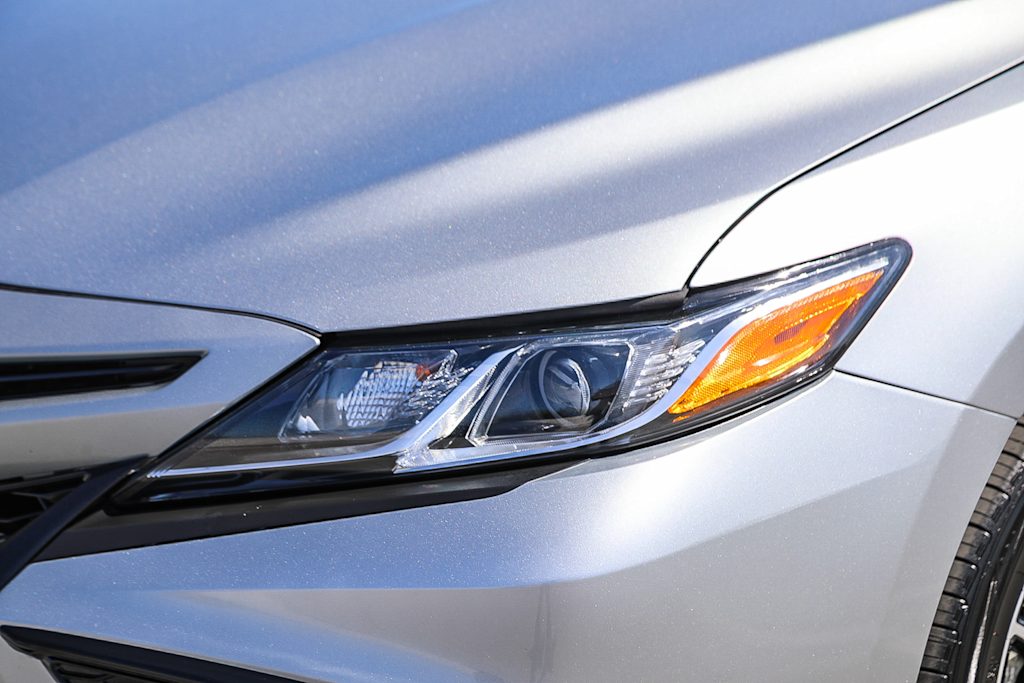 Thumbnail: 2023 Toyota Camry - 19