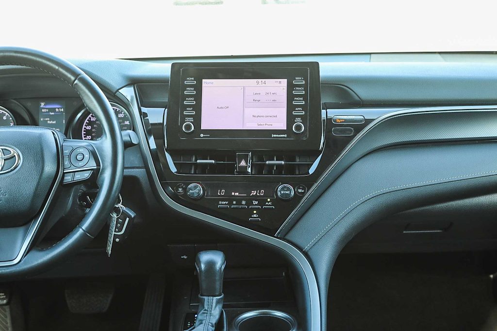 Thumbnail: 2023 Toyota Camry - 8