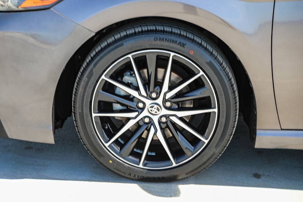 2021 Toyota Camry SE 6