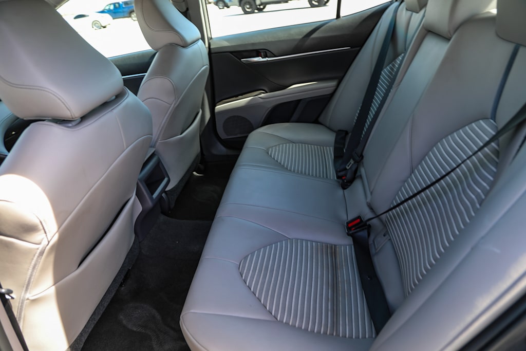 2021 Toyota Camry SE 11