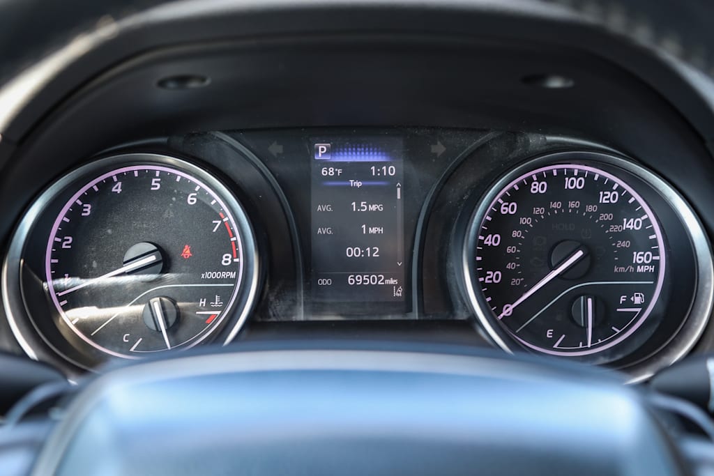 2021 Toyota Camry SE 15