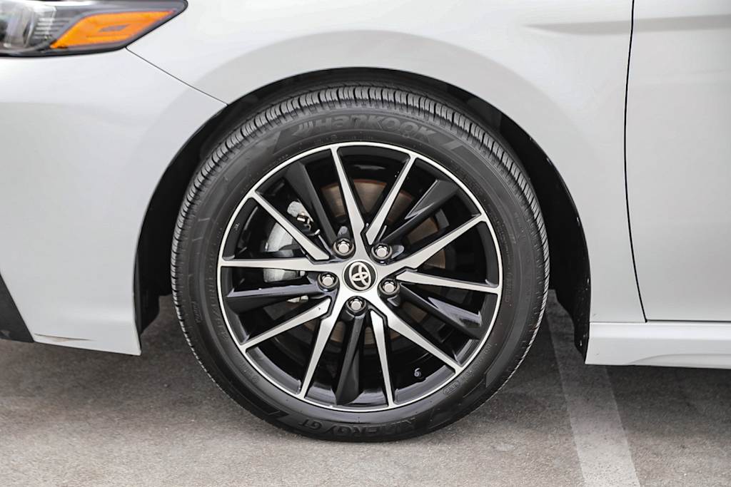 Thumbnail: 2024 Toyota Camry - 6