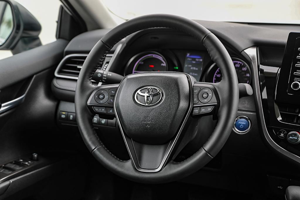 Thumbnail: 2024 Toyota Camry - 12