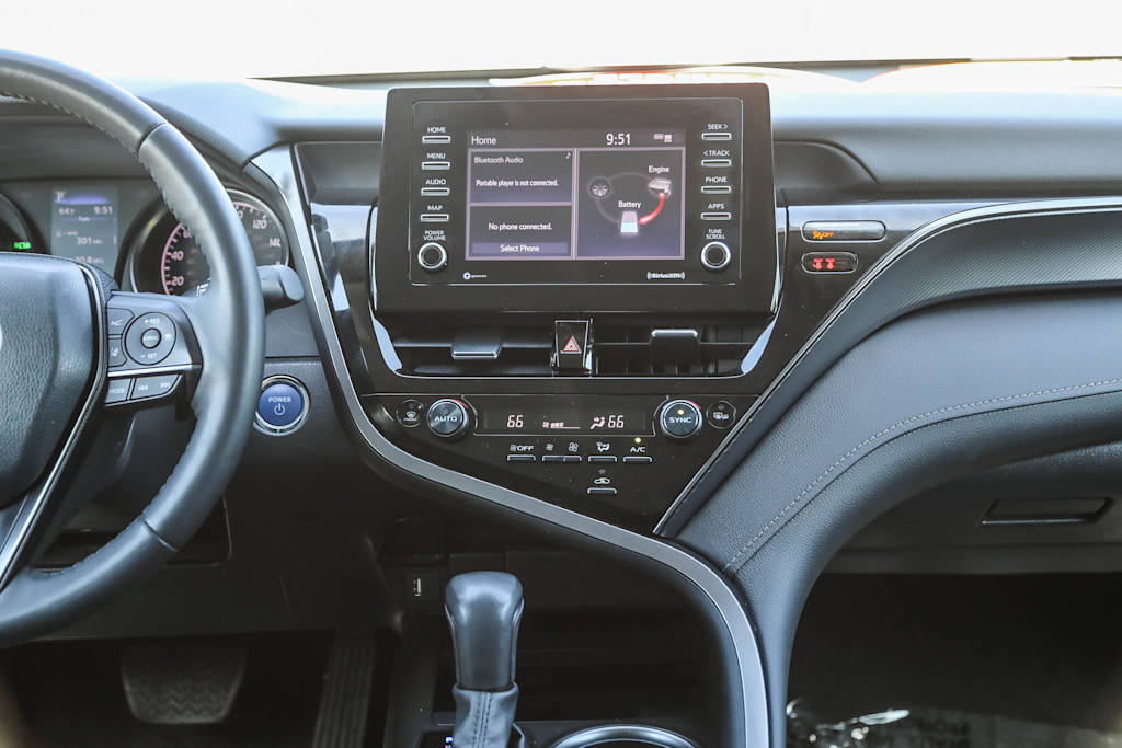 2023 Toyota Camry SE 12