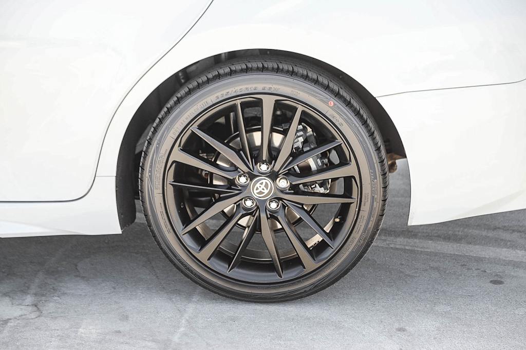 Thumbnail: 2024 Toyota Camry - 21