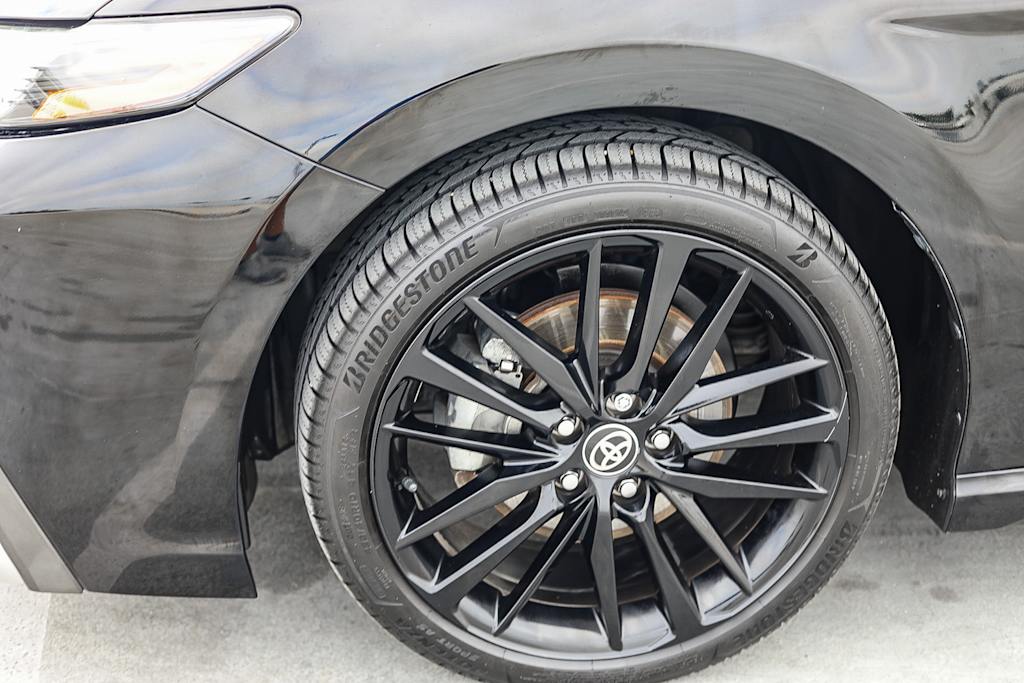 Thumbnail: 2021 Toyota Camry - 6