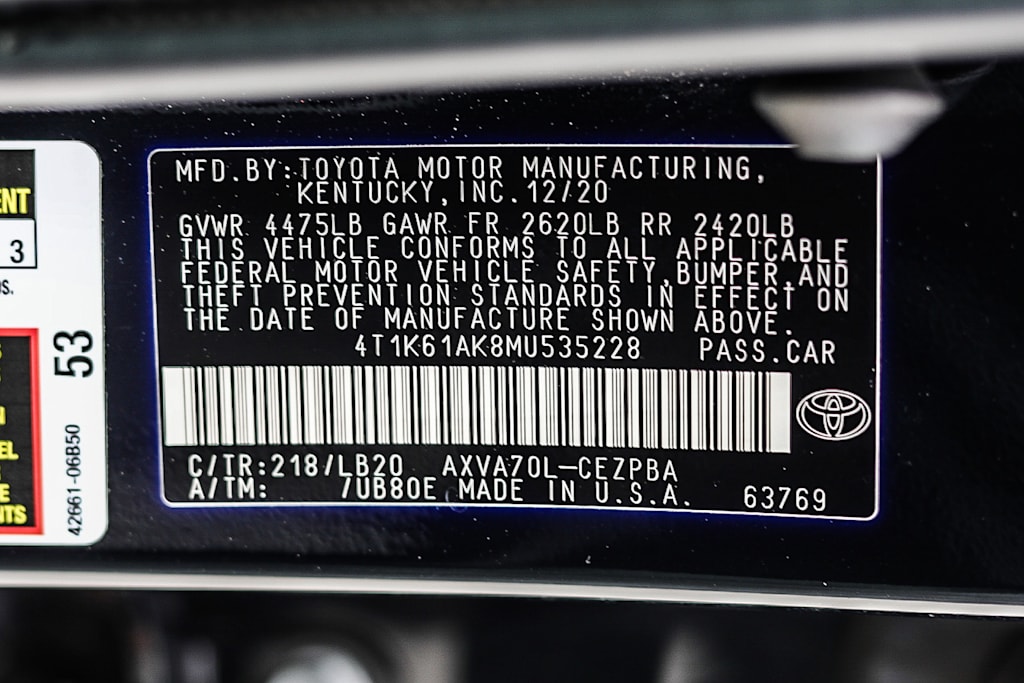 Thumbnail: 2021 Toyota Camry - 16