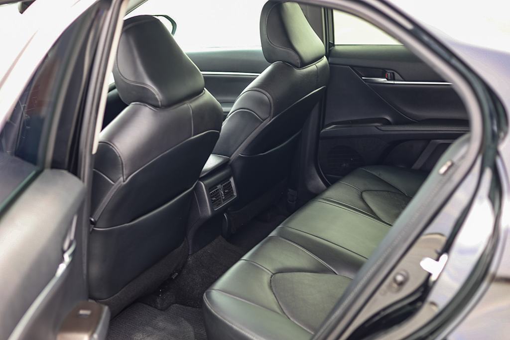 Thumbnail: 2021 Toyota Camry - 11