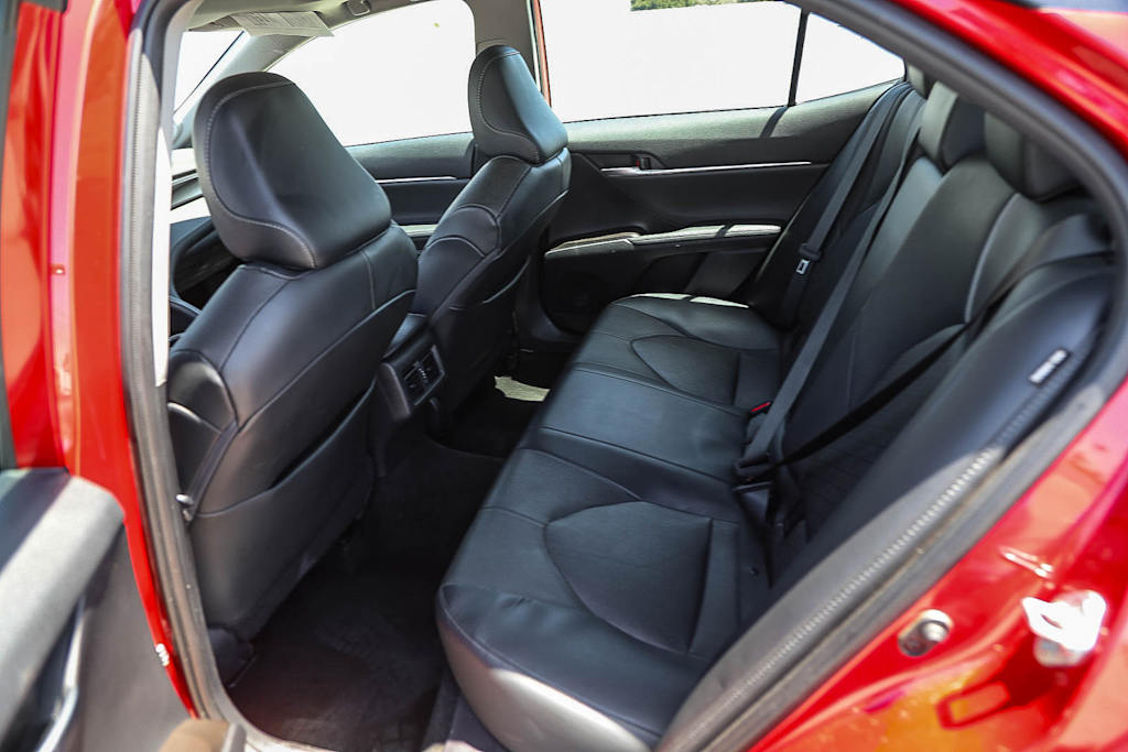 Thumbnail: 2023 Toyota Camry - 11