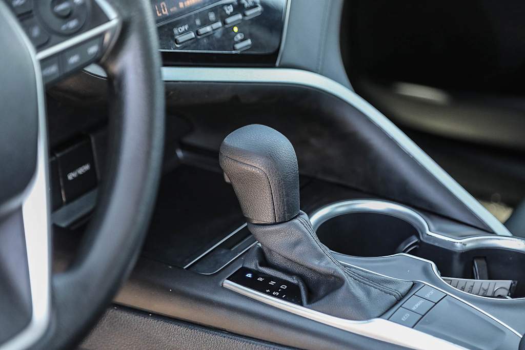 Thumbnail: 2024 Toyota Camry - 14