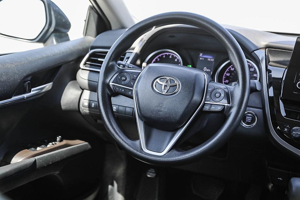 Thumbnail: 2024 Toyota Camry - 12