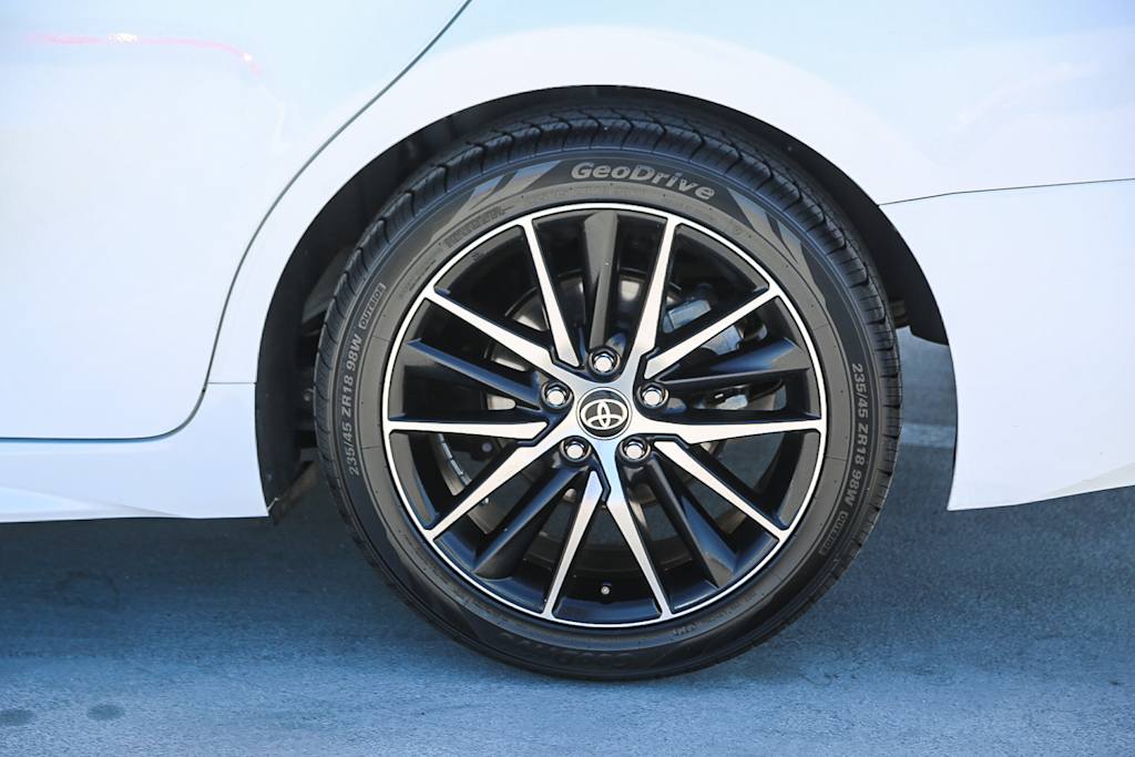 Thumbnail: 2024 Toyota Camry - 20