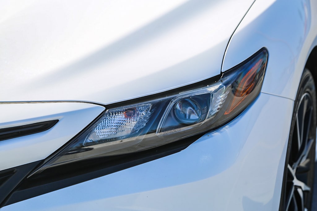 Thumbnail: 2024 Toyota Camry - 18