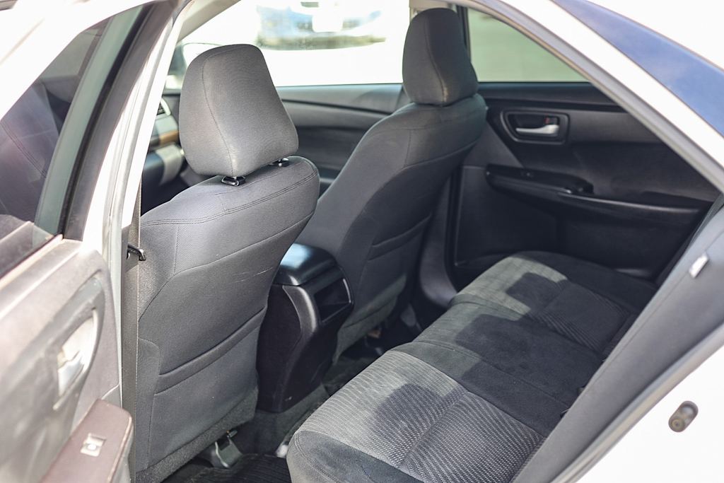Thumbnail: 2015 Toyota Camry - 11