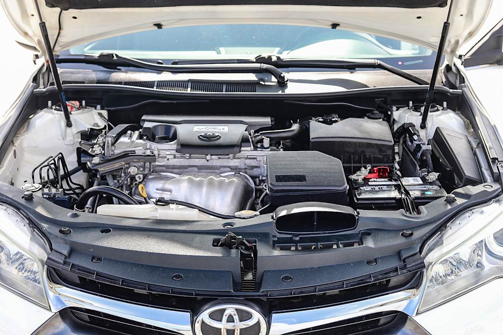 Thumbnail: 2015 Toyota Camry - 7