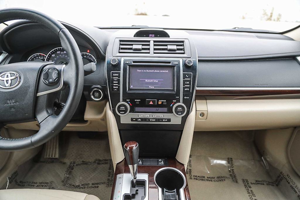 Thumbnail: 2013 Toyota Camry - 9