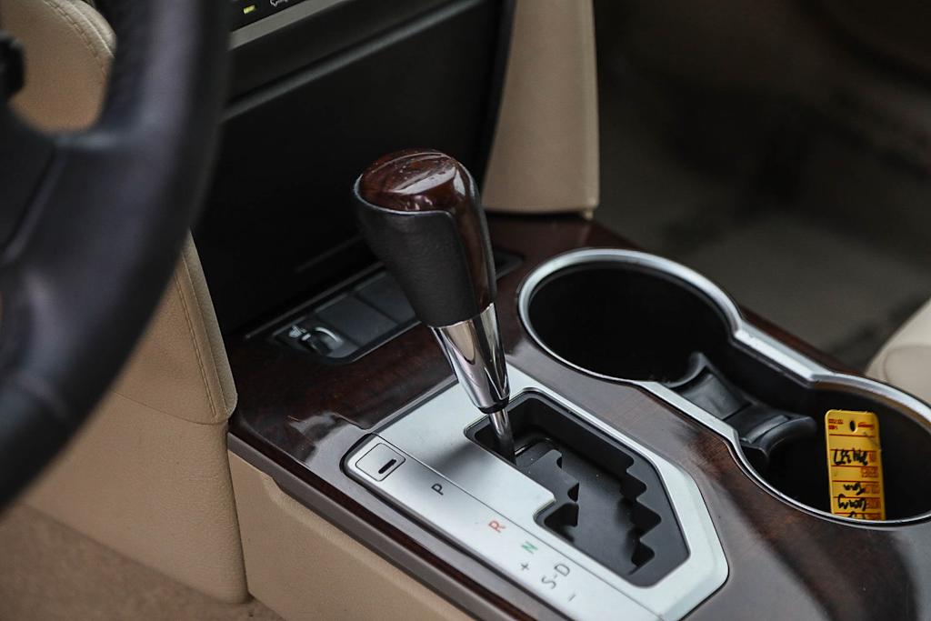 Thumbnail: 2013 Toyota Camry - 15