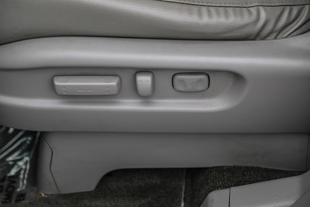 Thumbnail: 2016 Honda Odyssey - 23