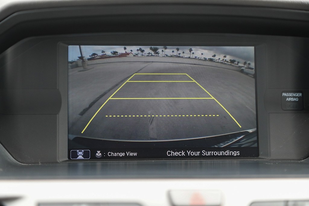 Thumbnail: 2016 Honda Odyssey - 25