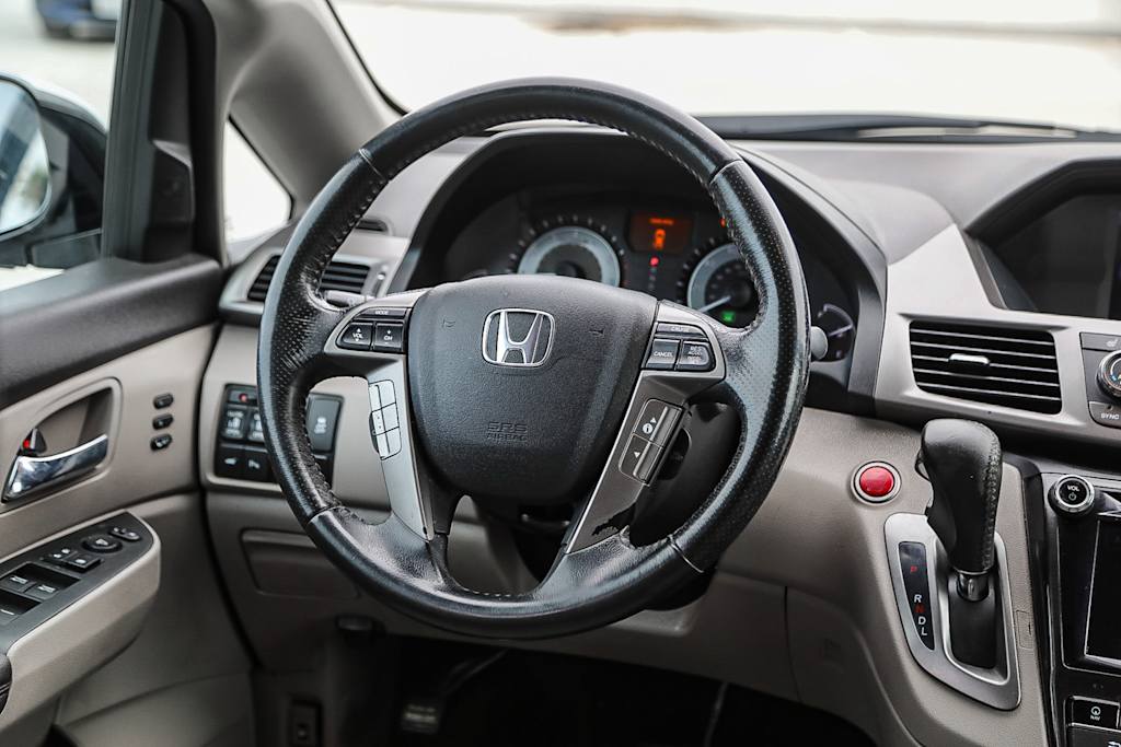 Thumbnail: 2016 Honda Odyssey - 12