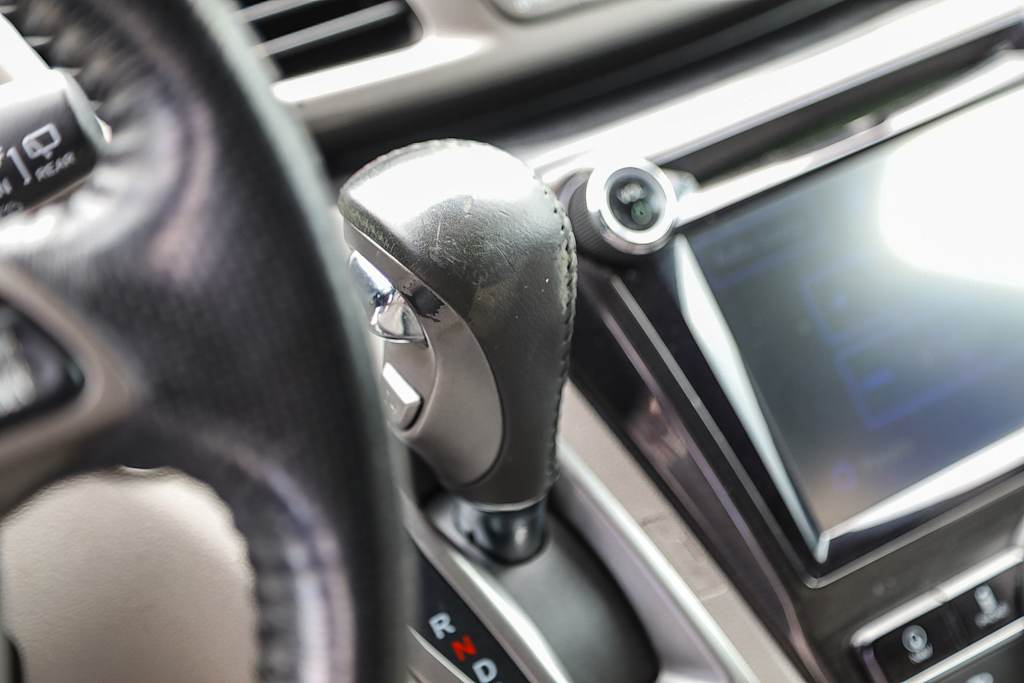 Thumbnail: 2016 Honda Odyssey - 14