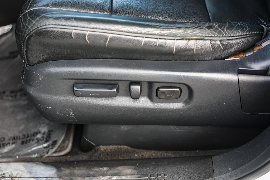 Thumbnail: 2012 Honda Pilot - 22