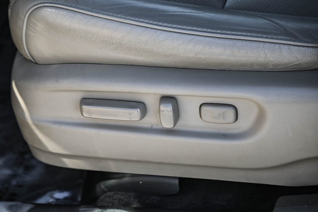 Thumbnail: 2016 Honda Pilot - 22