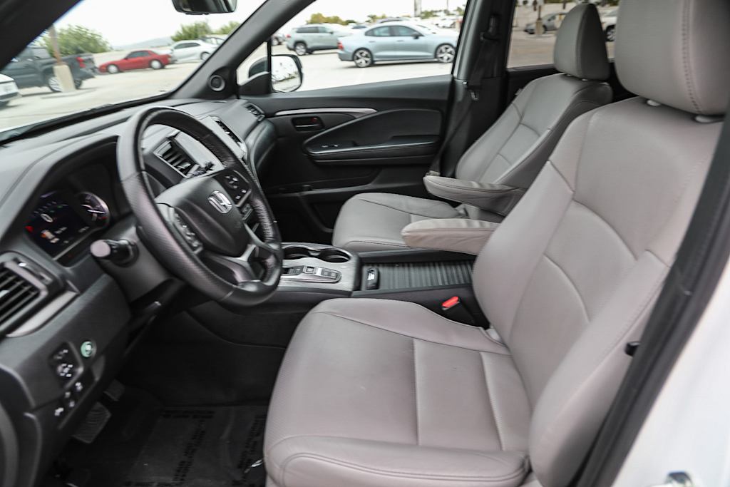 Thumbnail: 2022 Honda Passport - 10