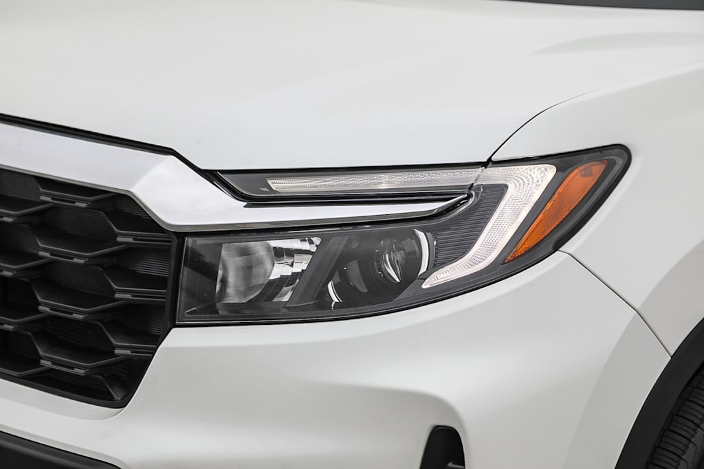 Thumbnail: 2022 Honda Passport - 19