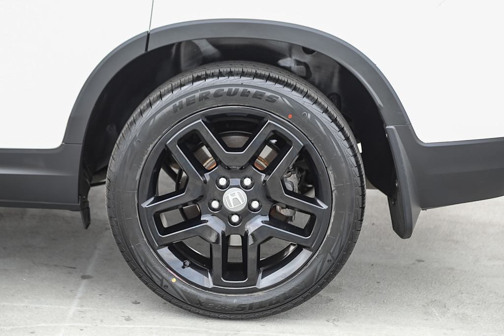 Thumbnail: 2022 Honda Passport - 21