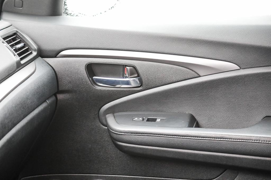 Thumbnail: 2021 Honda Passport - 19