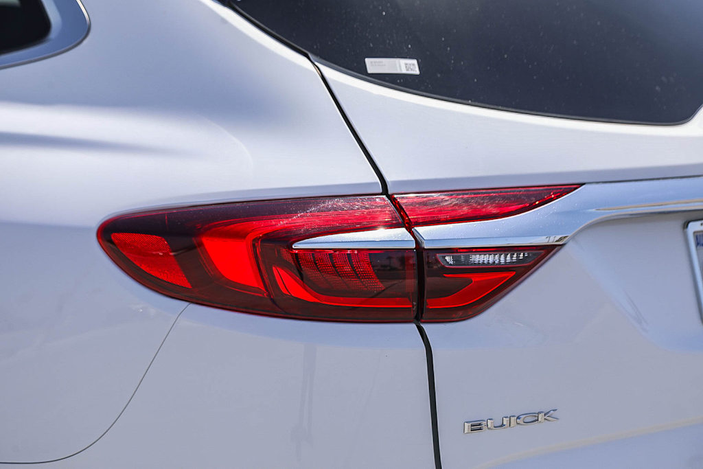 Thumbnail: 2018 Buick Enclave - 20