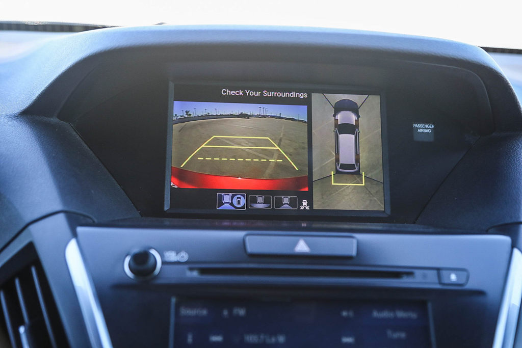 Thumbnail: 2020 Acura MDX - 24