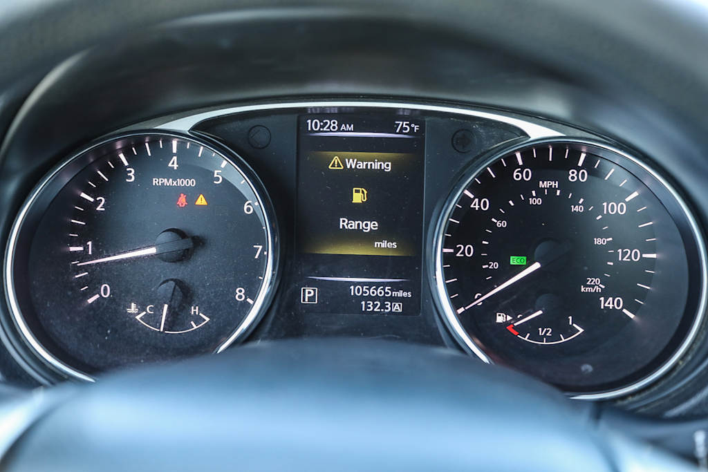 Thumbnail: 2016 Nissan Rogue - 16