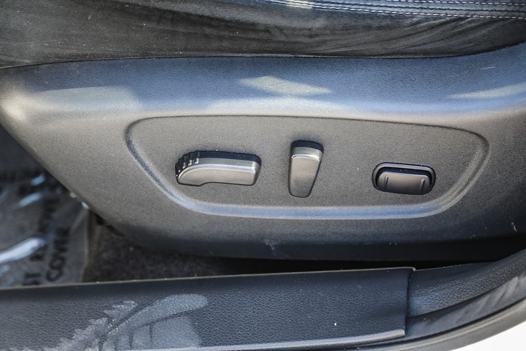 Thumbnail: 2016 Nissan Rogue - 22