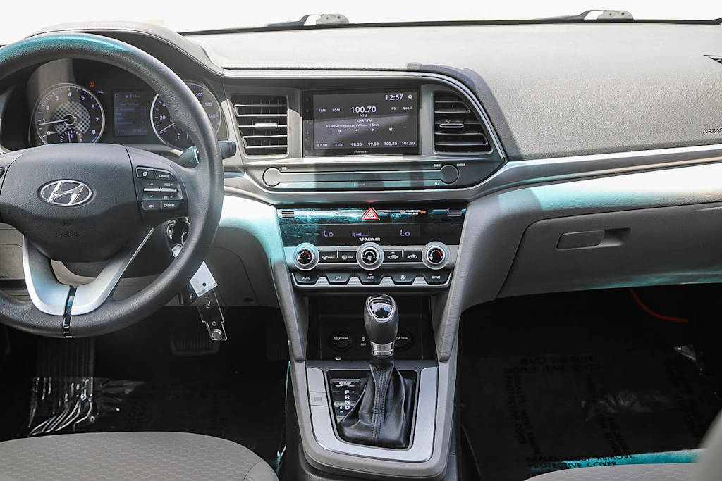 Thumbnail: 2020 Hyundai Elantra - 2