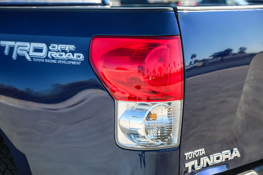 Thumbnail: 2007 Toyota Tundra - 19