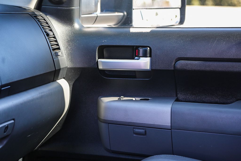 Thumbnail: 2007 Toyota Tundra - 23