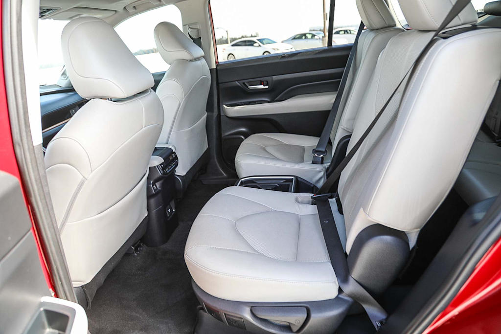 Thumbnail: 2024 Toyota Grand Highlander - 11