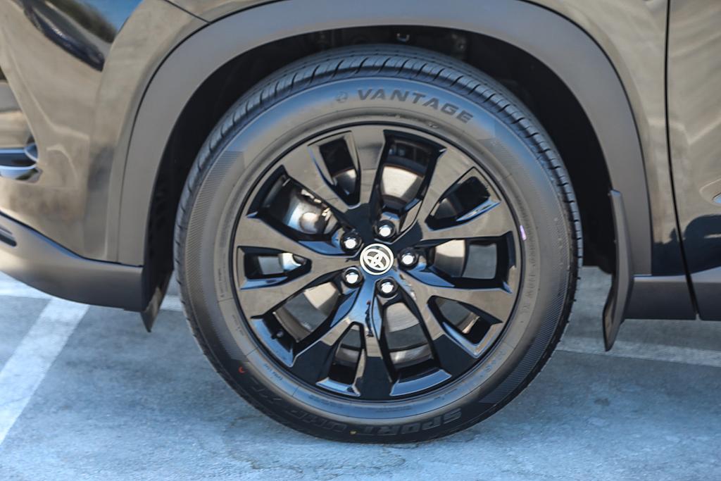 Thumbnail: 2024 Toyota Grand Highlander - 6