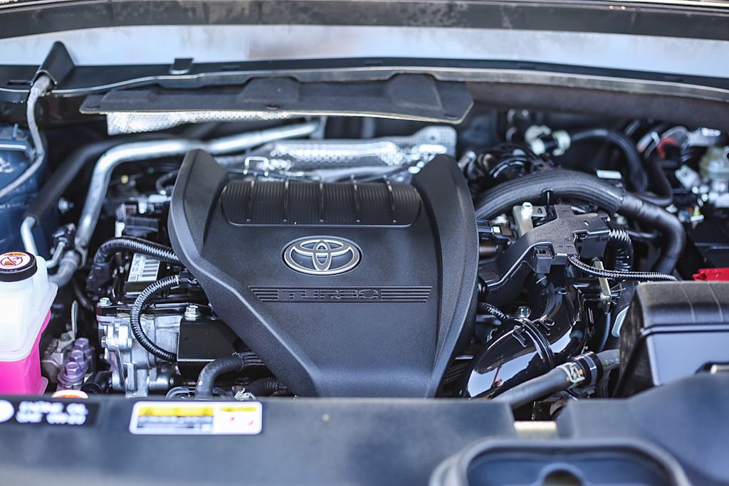Thumbnail: 2024 Toyota Grand Highlander - 7