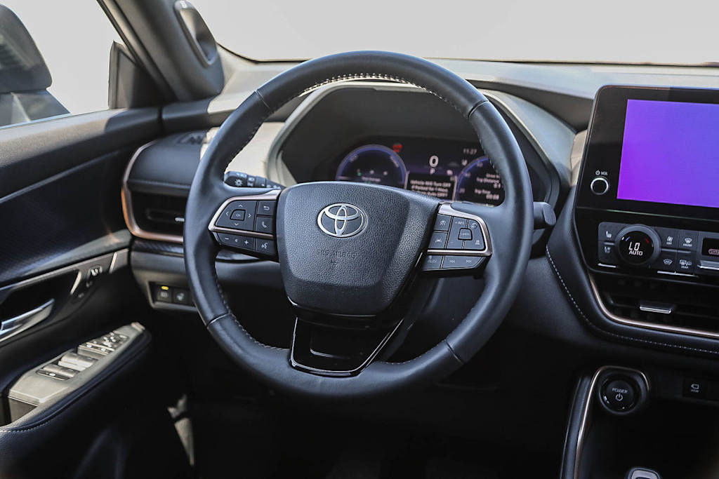 Thumbnail: 2025 Toyota Grand Highlander - 8